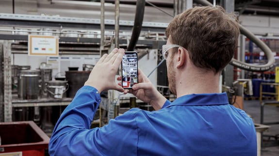 Digital factory use case: Gemba Walk and 5S and NavVis IVION Go